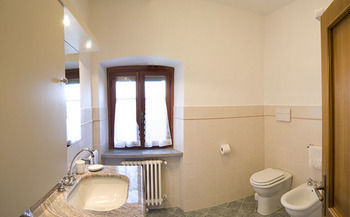 הוילה ארצו Casa Di Sasso מראה חיצוני תמונה